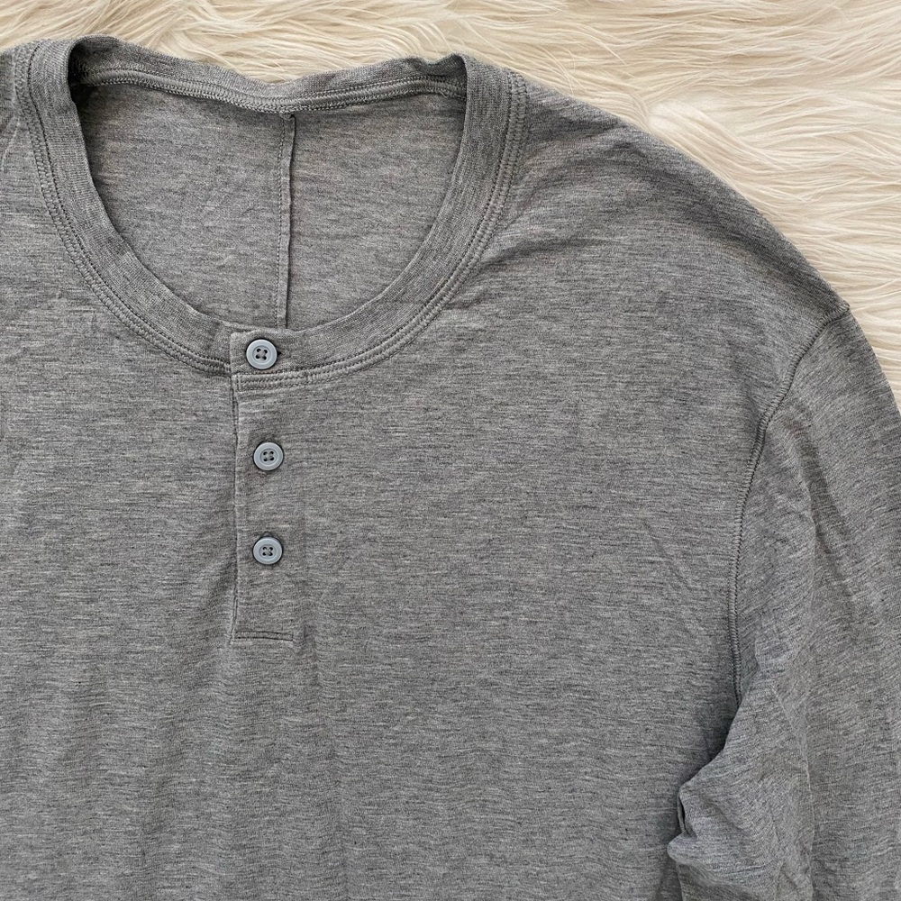 Lululemon 5 Year Basic Long Sleeve Henley Heather Gray Athleisure Shirt - Picture 3 of 10
